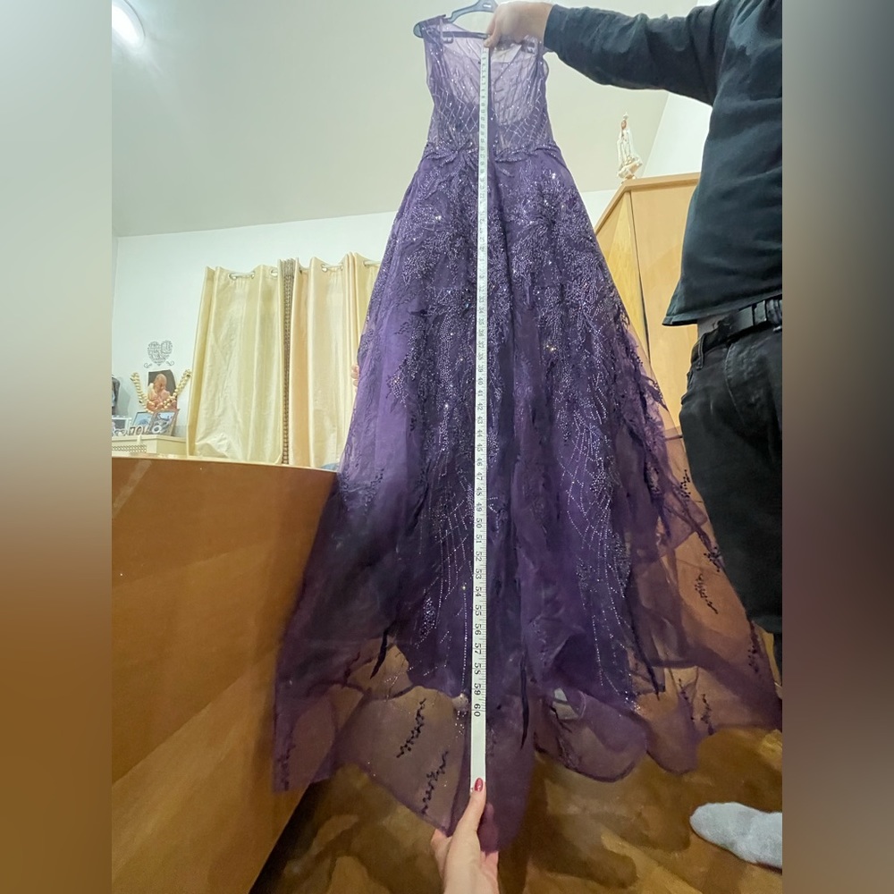 Mother of the Bride Gown - Picture 5 of 9